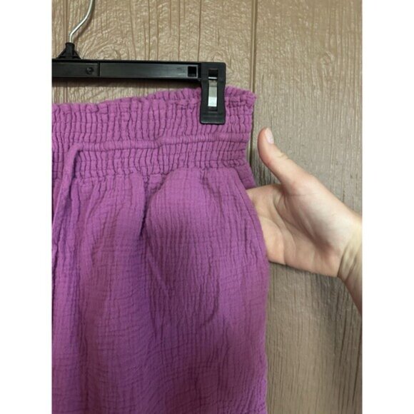 Joie Paper Bag High Waist Shorts Size‎ Medium Magenta Gauze Like Cotton Casual - Picture 2 of 5